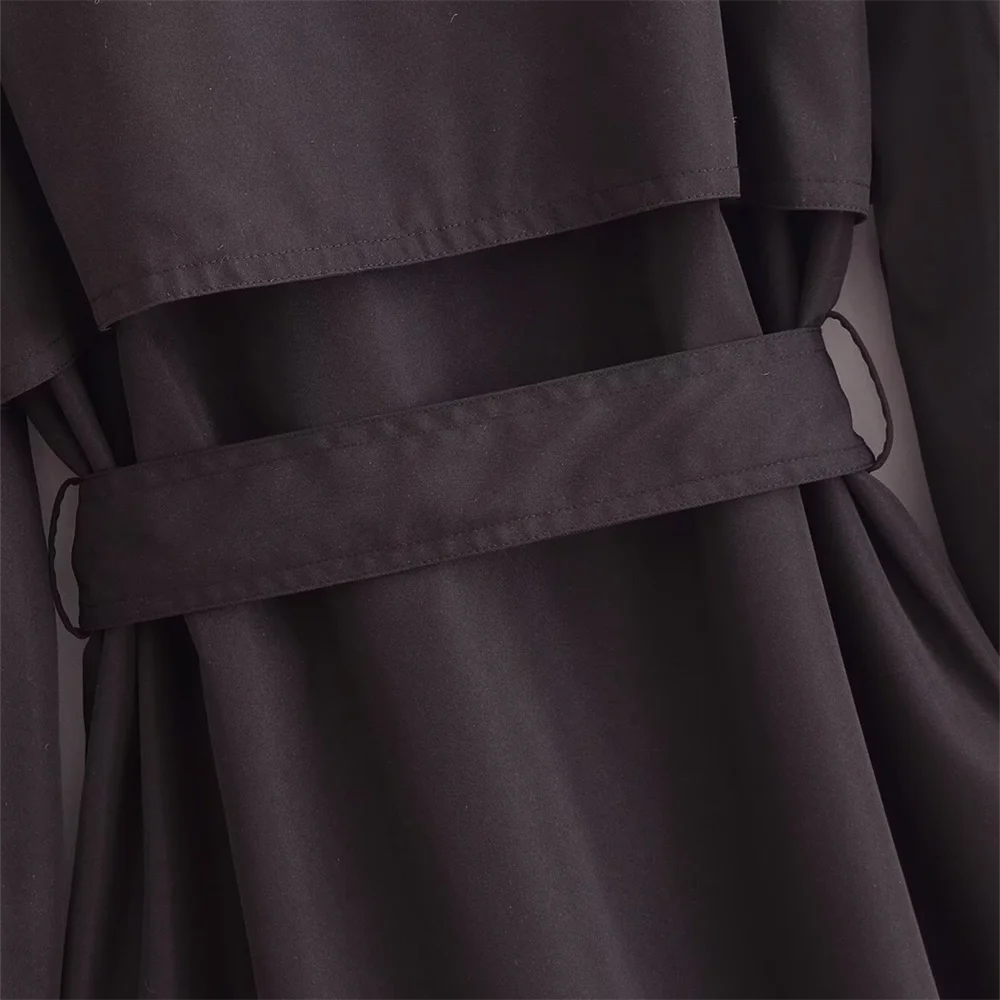 The Noir Trench